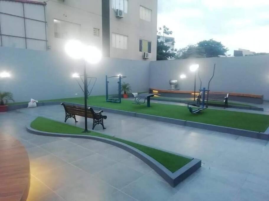 Departamentoo Nuevo Amoblado Cerca A Uagrm, Con Excelente Vista Apartment Santa Cruz de La Sierra Ngoại thất bức ảnh