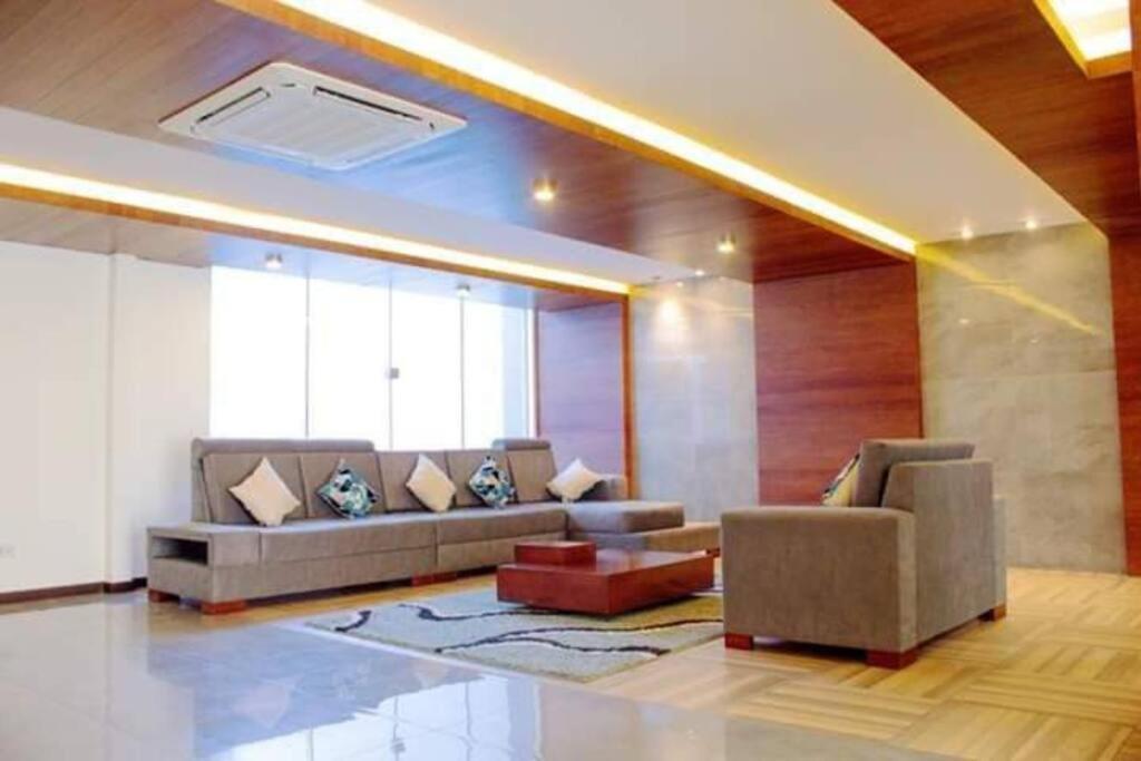 Departamentoo Nuevo Amoblado Cerca A Uagrm, Con Excelente Vista Apartment Santa Cruz de La Sierra Ngoại thất bức ảnh